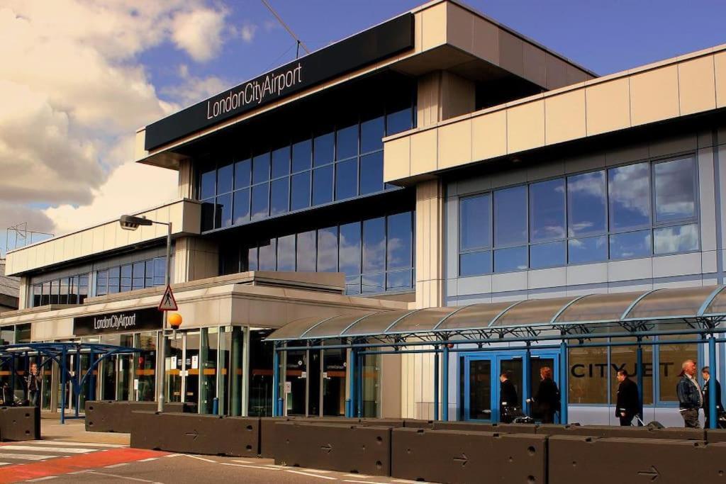 Full Apartment Close To Excel Centre, London City Airport , O2 Arena Dış mekan fotoğraf